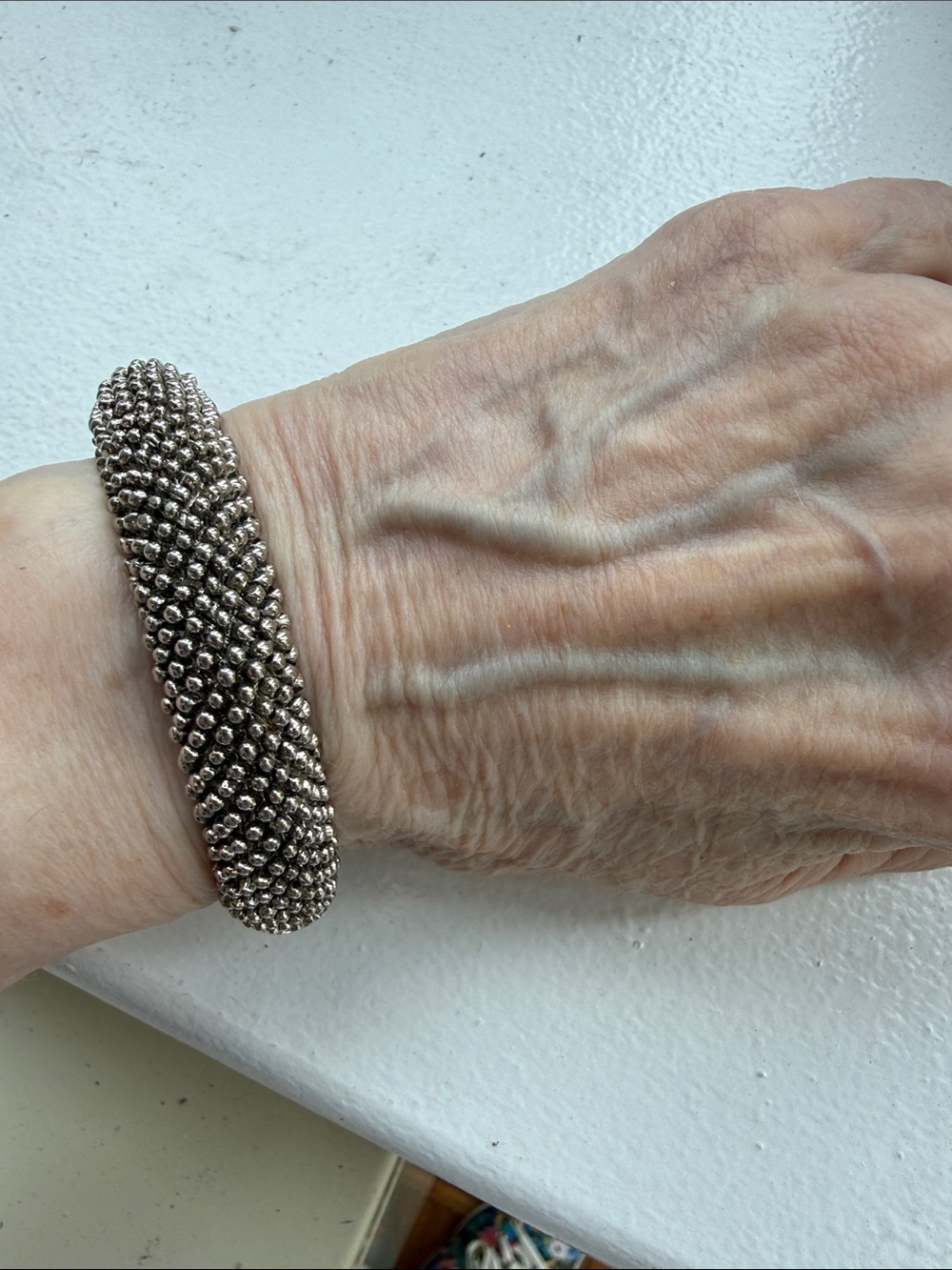 Vintage Silver Tone Oval Link Hinged Beaded Bangle Bracelet.